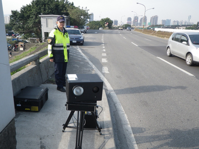 為維護春節期間交通順暢與安全，台北市重要交通樞紐及高事故路段，台北市交通大隊將加強交通違規與酒駕取締。 台北市警察局交通警察大隊提供
