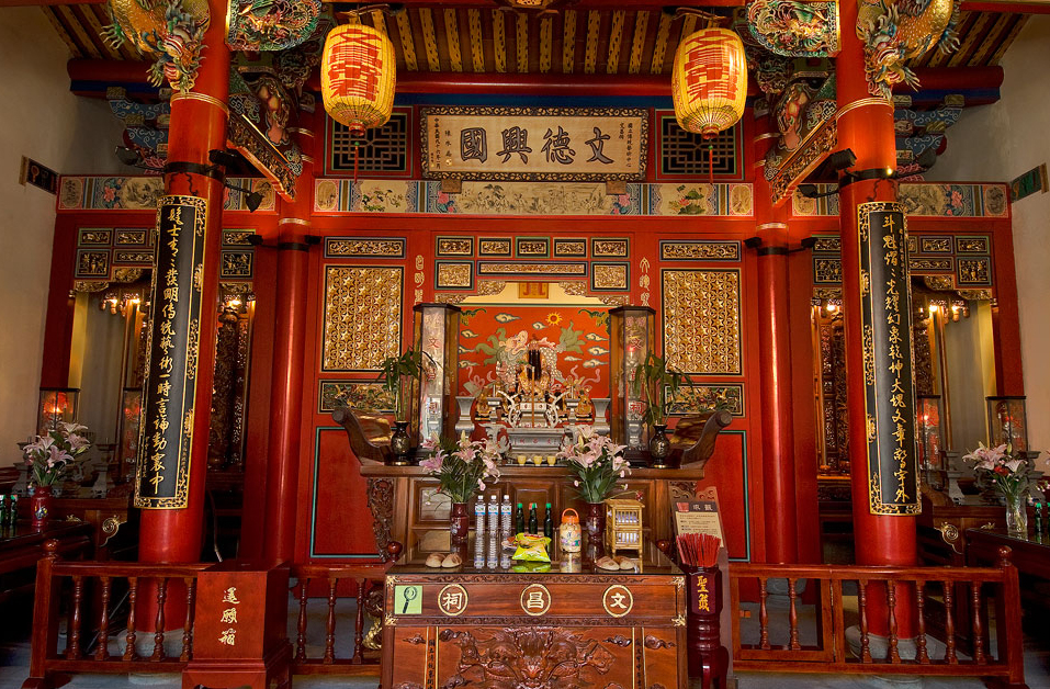 文化部長鄭麗君將到主祀文昌帝君並陪祀有戲曲神及工藝神的文昌祠參拜，為台灣所有的文化藝術工作者祝禱祈福。 圖 : 翻攝自交通部觀光局網站