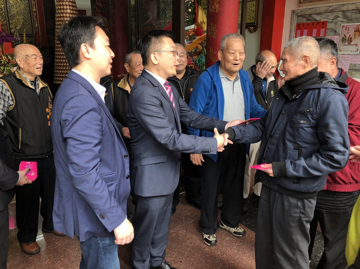 蔡其昌問候民眾新年快樂。 圖：蔡其昌辦公室/提供