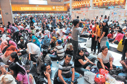 根據統計，截至107年6月底止，在台外籍勞工人數為68萬多人，其中逾5萬人有行蹤不明，且自96年以來有逐年呈上升跡象。 圖 : 翻攝自common dreams