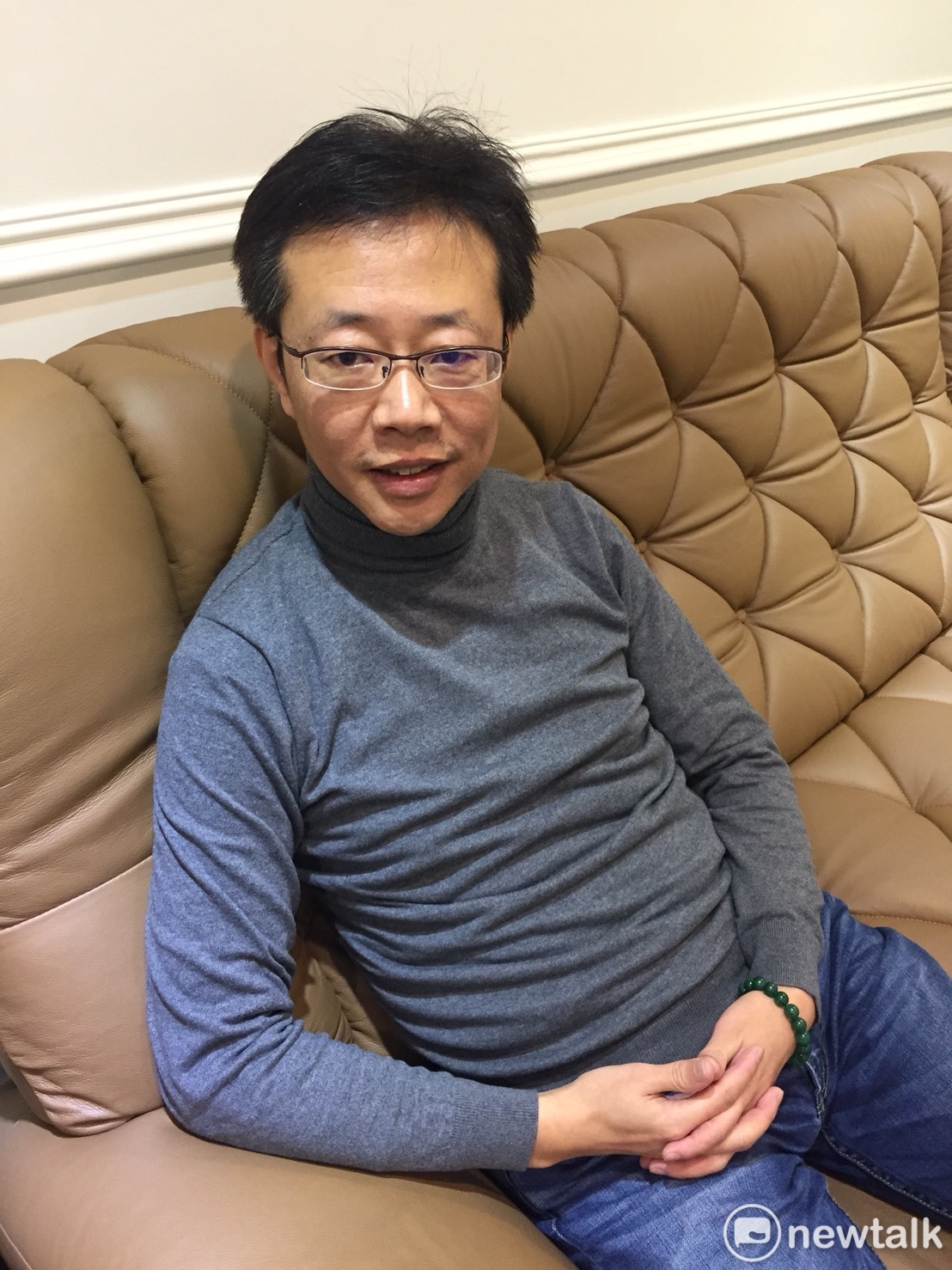 徐永明跟民進黨總召柯建銘常上演隔空交火，張宏陸也笑說，「阿你不是教授，有必要這麼激烈嗎。」 圖：黃韋銓/攝