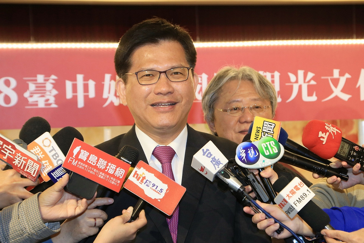 林佳龍呼籲市議員們要尊重議長主持會議。 圖 : 台中市政府/提供