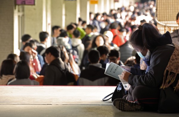 大學學測今天寄發成續單，補教界推估，私校熱門法商科系的錄取門檻在50~58級分間。 圖 : 新頭殼資料照片