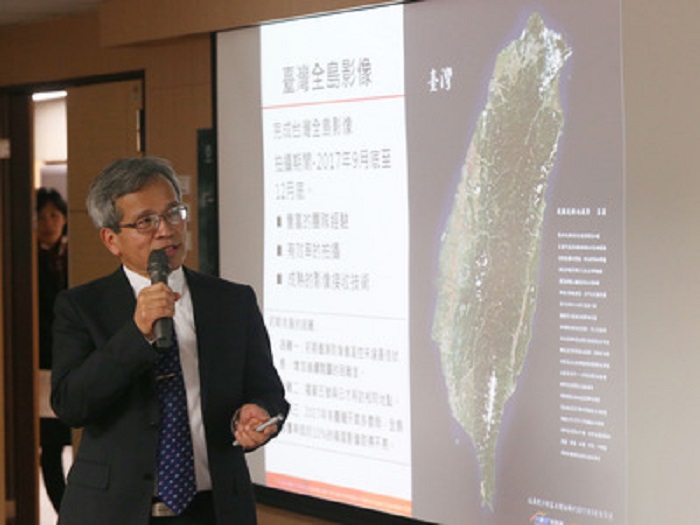 國家實驗研究院福衛五號計畫主持人張和本（圖）23日在科技部報告影像成果。 圖：中央社