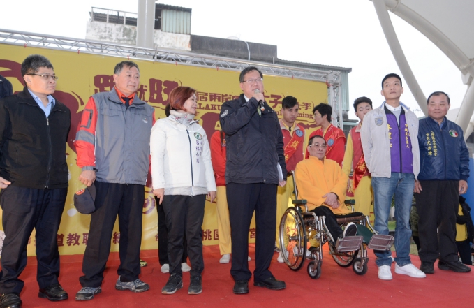 桃園市長鄭文燦表示，健走是最好的運動，能夠促進血液循環、強化心肺功能，放鬆自律神經、交感神經。 圖：取自桃園市政府官網
