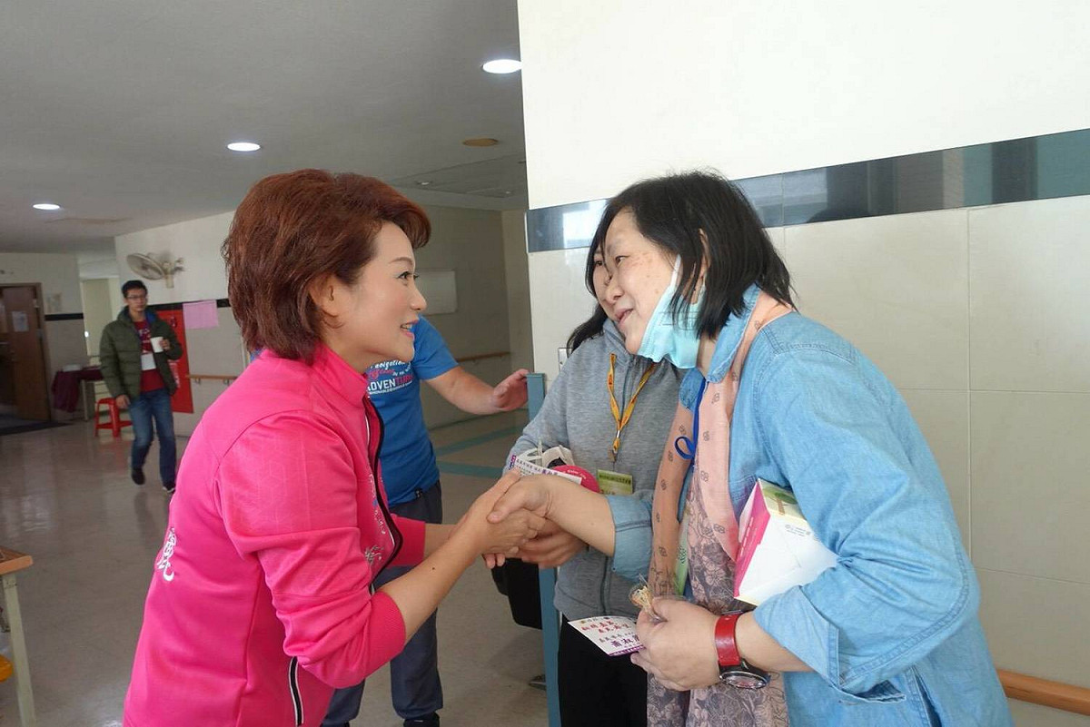 蕭淑麗問候嘉義市民。 圖 : 蕭淑麗/提供