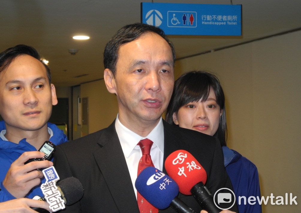 朱立倫上午侃侃而談國民黨市選人選以全民調產生，不過對吳志揚拒選桃園市長則不願多談。 圖：新頭殼資料照片