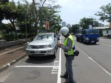 新北市3/1起提供電動車路邊停車優惠 。 圖 : 翻攝自新北市政府交通局