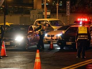 台北市交通裁決所表示，民眾可從3月1日起上網查詢是否有重複繳納情形，並辦理退款。 圖：中央社資料照片