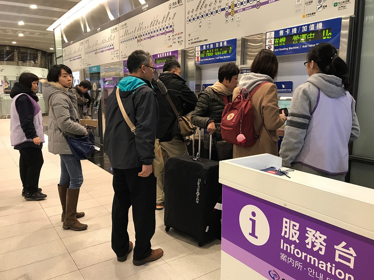 除了直達車之外，普通車也加開往南班次，擴大整體營運時間，讓搭乘機捷的旅客有更多彈性，南來北往更方便！ 圖：桃園捷運公司／提供
