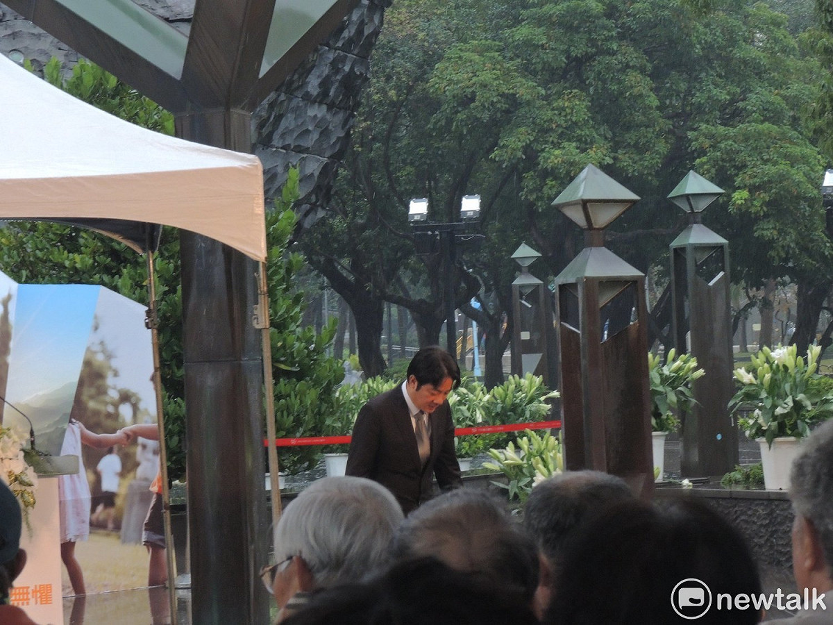 賴清德代表行政院向不幸罹難受害者以及倖存者表示慰問之意，並提出三承諾。 圖：黃韋銓/攝