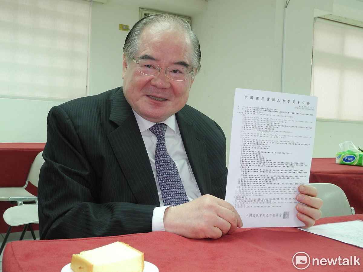 國民黨新北市黨部主委李乾龍表示，市議員12選區預計提名36 人，預計本月9日公告，分兩階段領表登記，力拚議會34席以上實質過半。 圖：王峻昌/攝