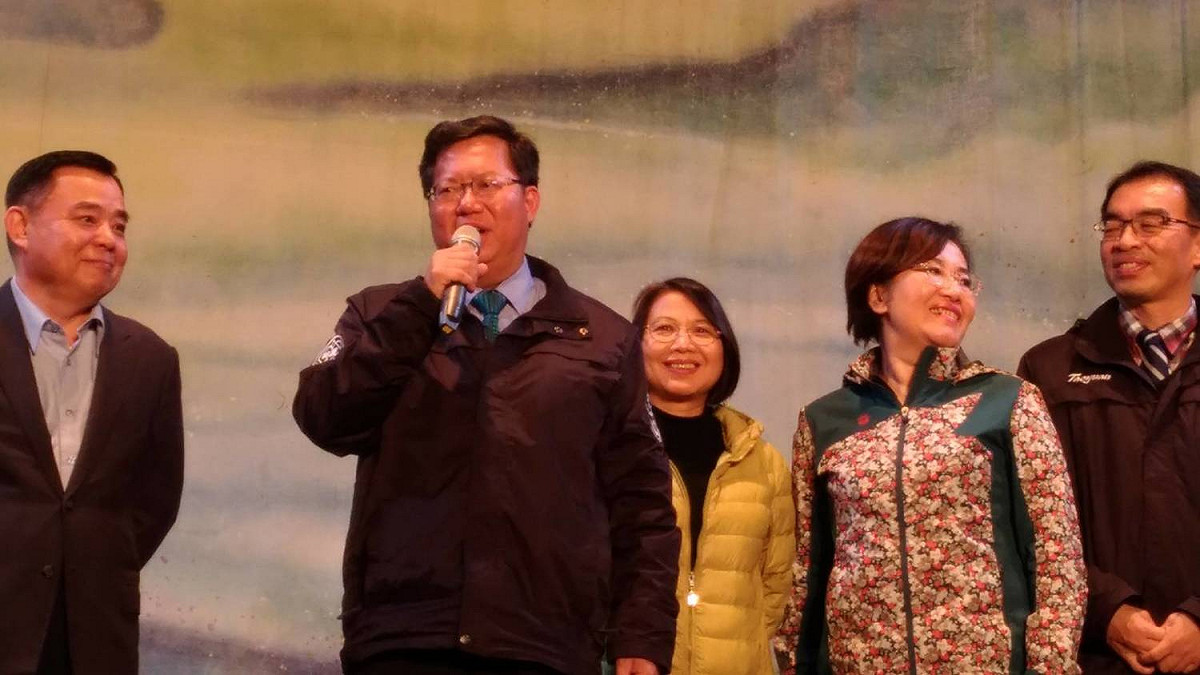 桃園市長鄭文燦送出新春大禮，宣佈崇德宮廟埕將重新整修。 圖: 桃園市政府文化局/提供