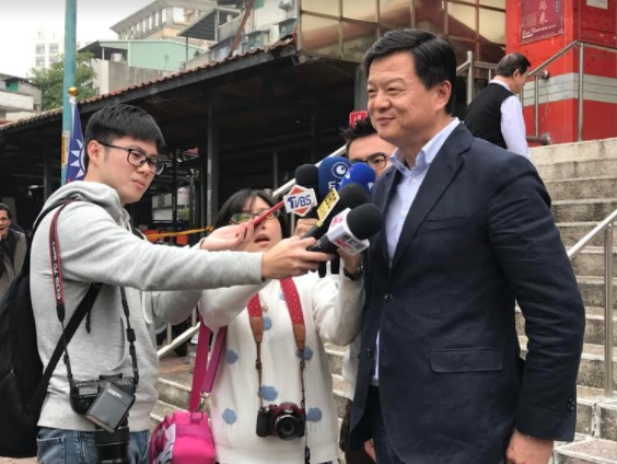 周錫瑋4日接受媒體訪問，對黨部規劃初選的內容，認為仍須協商。 圖：周錫瑋新北市政策中心/提供