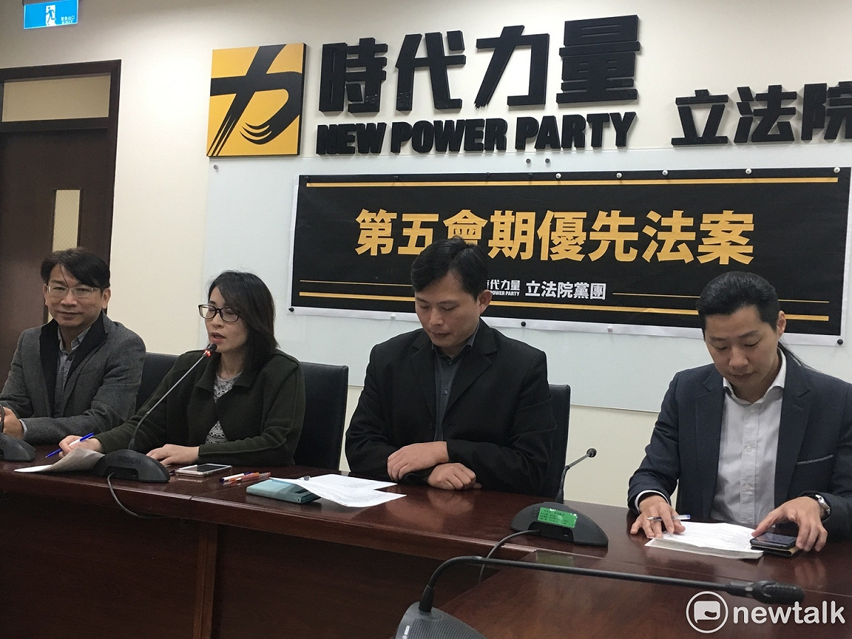 時代力量黨團今（6）日公布立法院新會期優先法案。 圖：黃韋銓/攝