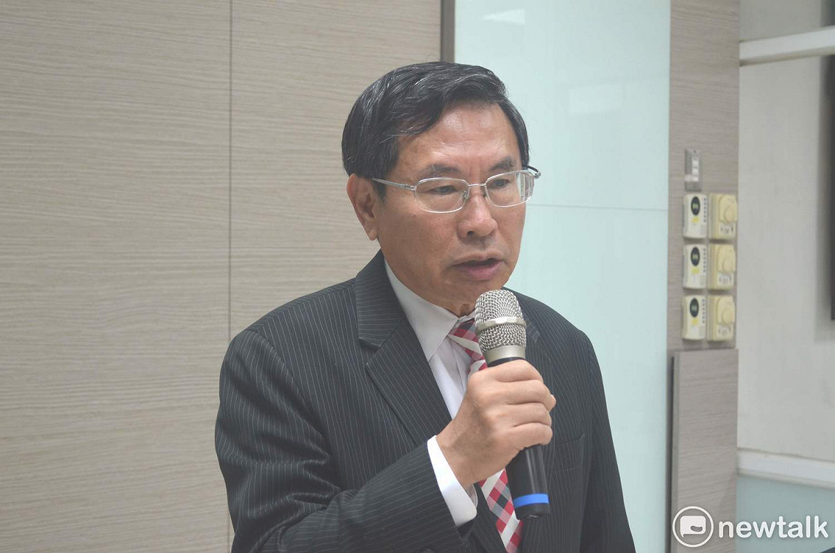 嘉義市長涂醒哲認為「里長喬官位」案件偵辦太久，讓他很受傷。 圖：蔡坤龍/攝