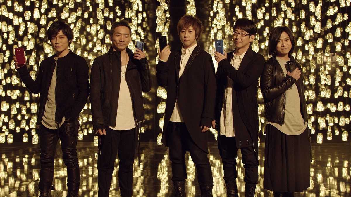 HTC（宏達電）便找來了台灣天團「五月天」，更拍攝了形象廣告宣傳青春正能量。 圖：HTC/提供