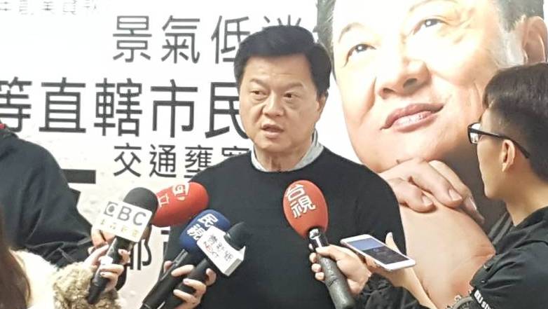 周錫瑋對侯友宜參拜新莊武聖廟表示，拜神佛應該要有懺悔改進的心，並把自己修養的更好。 圖：周錫瑋新北市政策中心提供