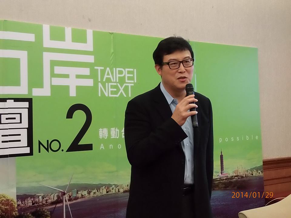 姚文智批評柯文哲找吳音寧任北農總經理的決策。 圖 : 翻攝自姚文智臉書
