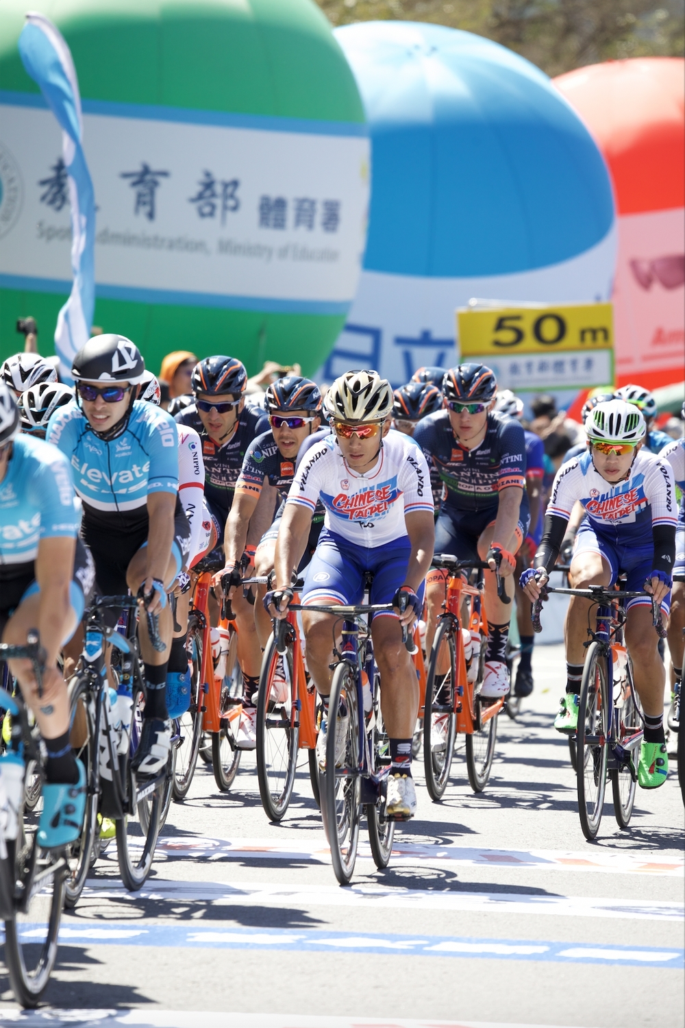 集團當中的台灣好手自由車馮俊凱。 圖 : 王勝憲/提供