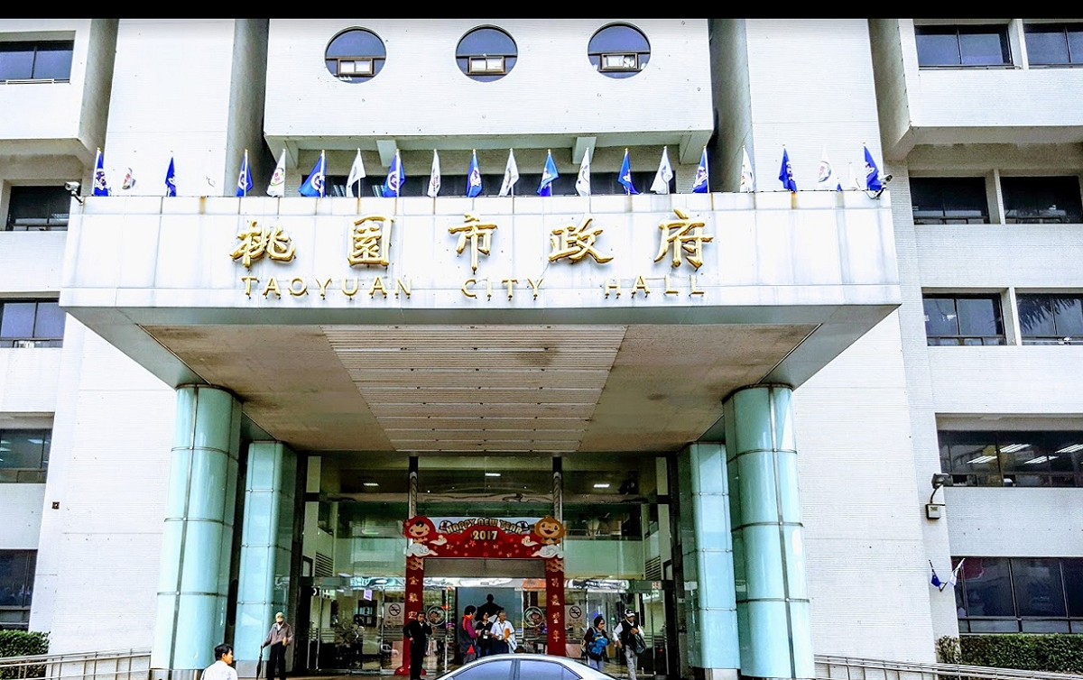 桃園市政府呼籲，期待有更多市民朋友能一起加入「打開家門，讓愛住進來」。 圖：翻攝自Google Map