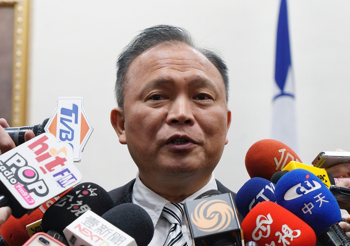 農委會主委林聰賢今天赴立法院經濟委員會業務報告與備詢。 圖：張良一/攝