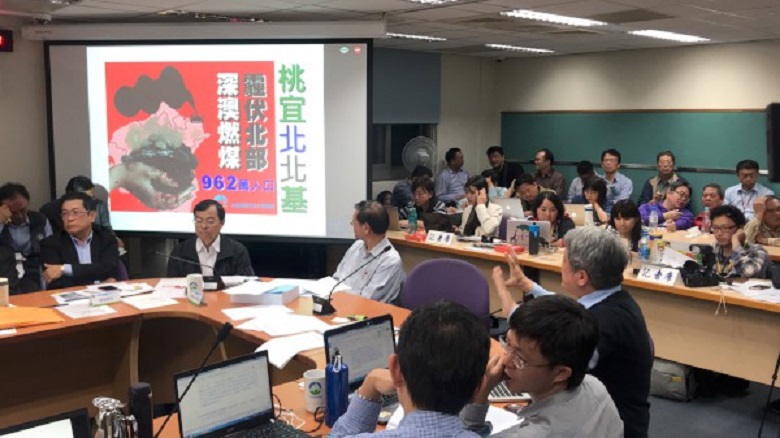 葉光芃醫生表示若通過本案，將對北台灣帶來不可抹滅的影響。 圖：新北市政府提供