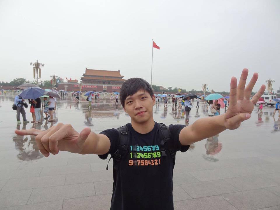 陳為廷在臉書上表示，如果中共願意發簽證，會重回天安門廣場向中共訴求「李明哲無罪，立刻釋放李明哲。」陳為廷也強調，機票會自費，謝謝各位費心。 圖：翻攝陳為廷臉書