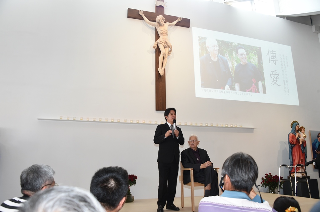 賴清德趕赴台南市學甲區出席「伯利恆早療暨融合教育中心」落成典禮。 圖 : 行政院/提供