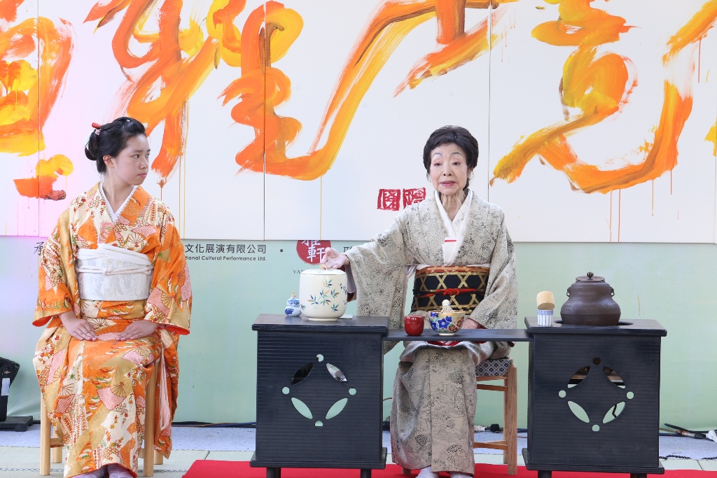 「搏‧茶藝」七大地區世界茶文化表演邀請日、韓、中國及臺灣享譽國際茶藝師展演。 圖：嘉義縣政府／提供