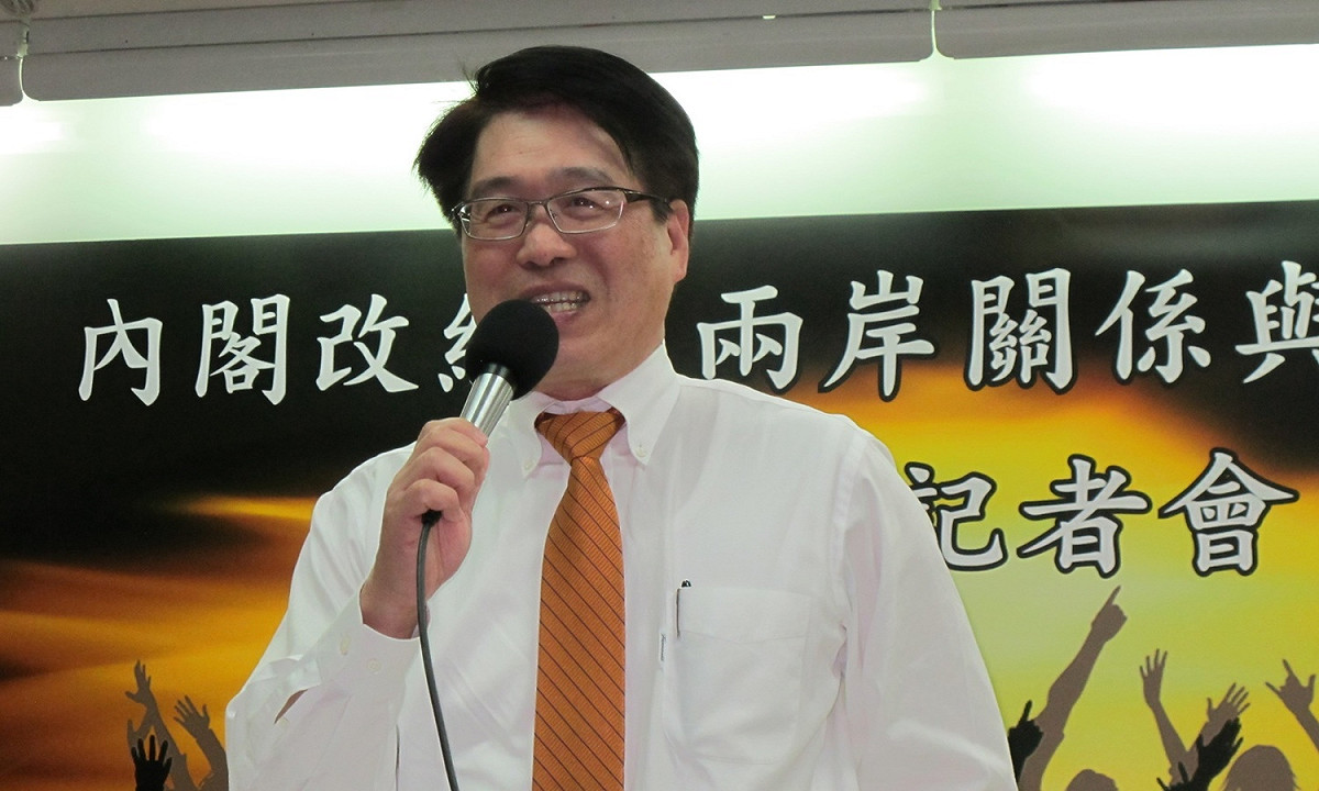台灣民意基金會董事長游盈隆19日公布最新民調資料。 圖：林朝億/攝（資料照片）
