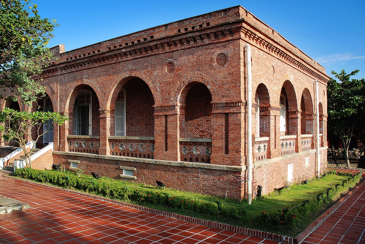 打狗英國領事館官邸(前清打狗英國領事館)，於1879年完工啟用，係英國駐打狗領事居住及接待賓客場所。 圖:文化部／提供