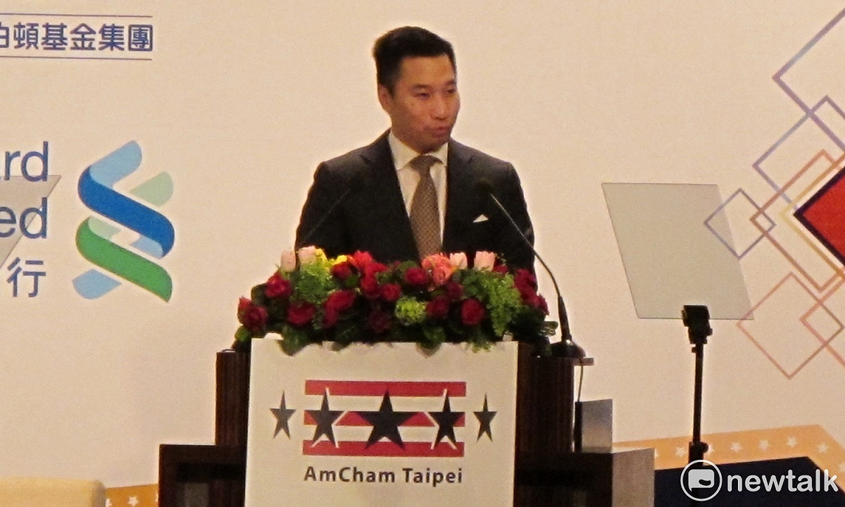 美國國務院東亞暨太平洋事務局副助卿黃之瀚（Alex Wong）21日出席在君悅飯店舉行的台北美國商會謝年飯活動。 圖：林朝億/攝