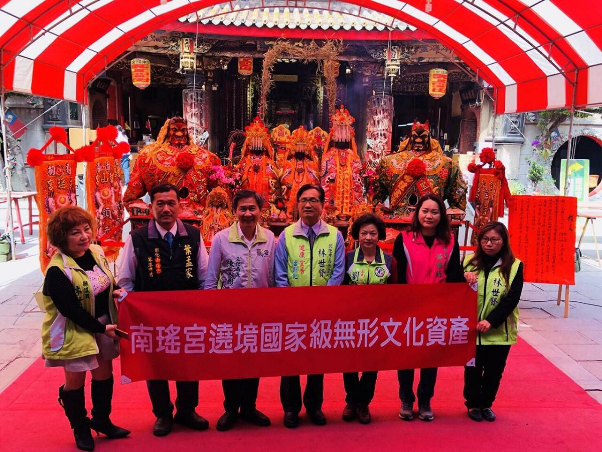 彰化南瑤媽笨港進香隨著民間信仰逐漸擴大的活動規模，進香過程不但深具原生性的繁複祭祀儀典，且擁有歷史最久、最具文化內涵的祭祀儀典，以及人與人的匯集交流中，展現台灣最真摯樸實的鄉土風情。 圖：彰化縣文化局/提供