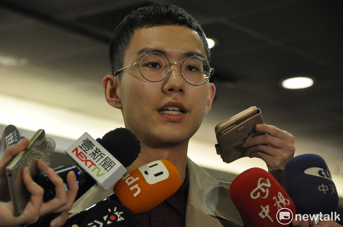 周安履無奈表示，以今天臨時校務會議結果，看起來已經無力回天，畢竟這麼多校務會議代表同意擱置提案，若繼續尋求體制內應該也已經無濟於事。 圖：陳香蘭/攝