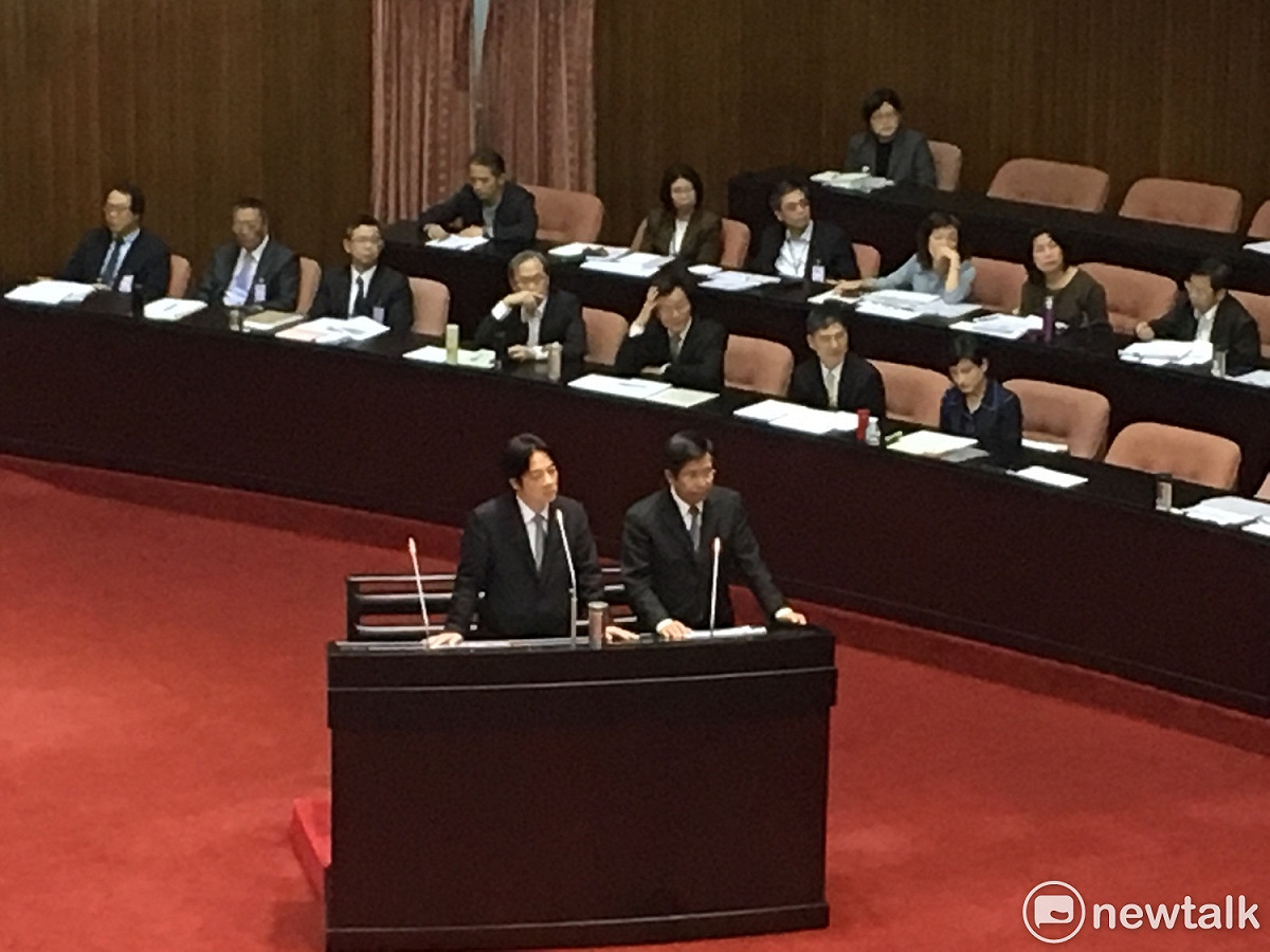 外傳促進轉型正義委員會首任主委將由前監委黃煌雄擔任，行政院長賴清德今（27）日下午在立法院備詢證實此事。對此，民進黨團幹事長何欣純受訪表示，預計在春假過後安排人事同意案。 圖：黃韋銓/攝