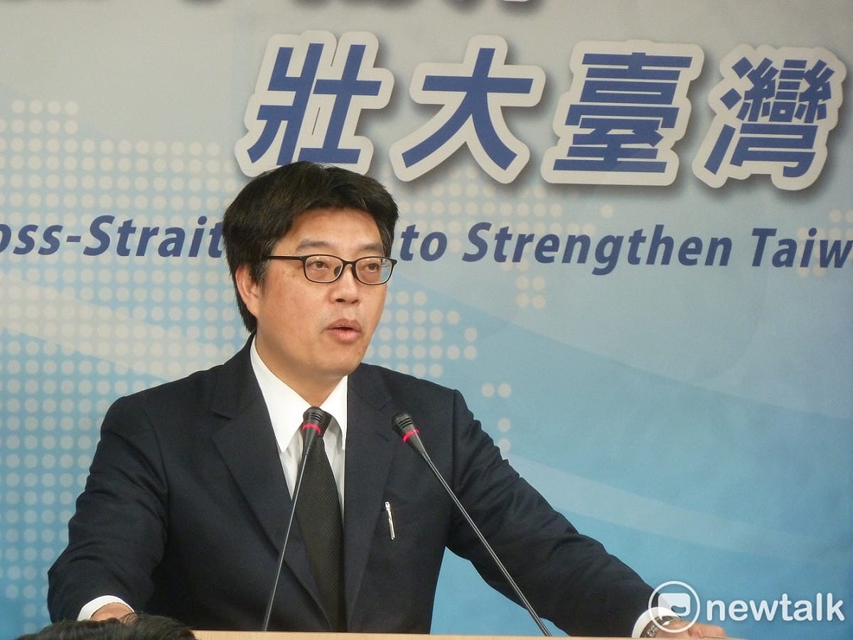 行政院陸委會副主委、發言人邱垂正今（22）日表示，2016年在台北舉辦的雙城論壇，上海官員來台就是由北市府向移民署提出申請。 圖：新頭殼資料照片