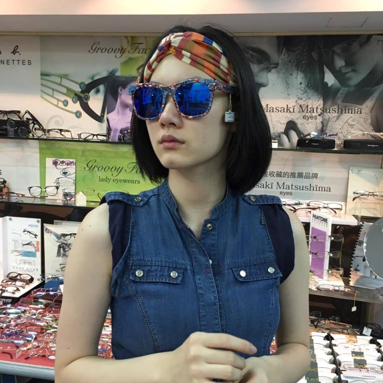 施明德女兒施笳靠自學，申請到兩所知名學校。施明德說，家裡想念政治與法律的是這個女兒。 取自施笳臉書