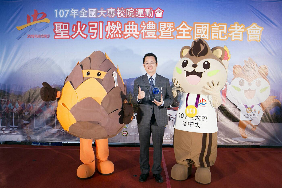 華碩聯合科技開放平台業務處總經理鐘偉剛表示，ROG玩家共和國成為世大運唯一指定硬體使用電競品牌。 圖：ASUS/提供