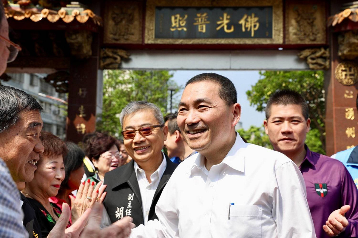 侯友宜說自己第一次選舉沒有經驗比較緊張，強調他奉獻國家工作38年，會認真努力為這塊土地打拼！。  圖: 侯友宜競選辦公室/提供