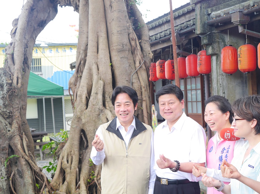 行政院長賴清德今天率媒體團到花蓮拚觀光。 圖：趙婉淳/攝