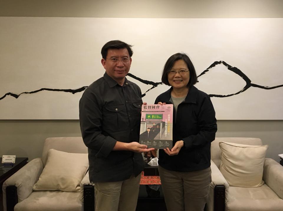 公民監督國會聯盟執行長張宏林表示，公督盟負責國會立法與監督方面議題，希望持續協助公民團體了解國會，未來能有遊說、監督、推動立法等能力。 圖：翻攝張宏林臉書