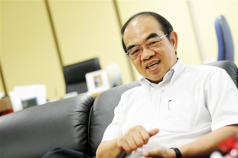 行政院今晚宣布由中研院士吳茂昆（圖）接任教育部長，教團表示，希望新部長擺脫政治操作或壓力，處理台大校長當選人管中閔人事案。  圖：翻攝淡江大學官網
