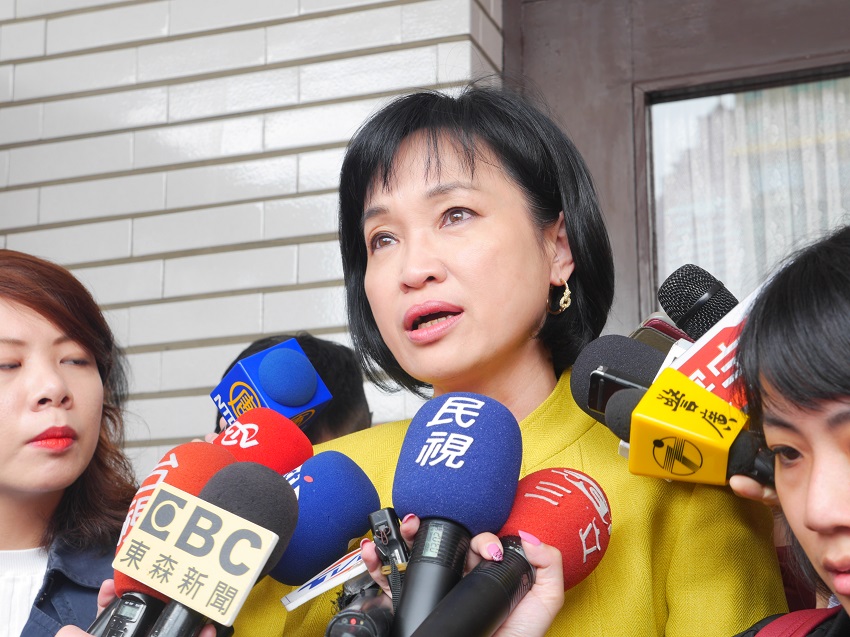 針對台大遴委會拒絕重選一事，國民黨立委柯志恩表示，這讓台大完全陷於沒有校長的窘境。 圖：趙婉淳／攝