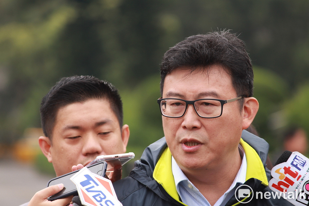 教育部昨天駁回台大校長遴選案，外傳國民黨有意拱管中閔參選台北市長。對此，民進黨立委姚文智今（28）日上午詫異表示，「如果管中閔出來選，那丁守中不就插管了嗎？」 圖：新頭殼資料照片