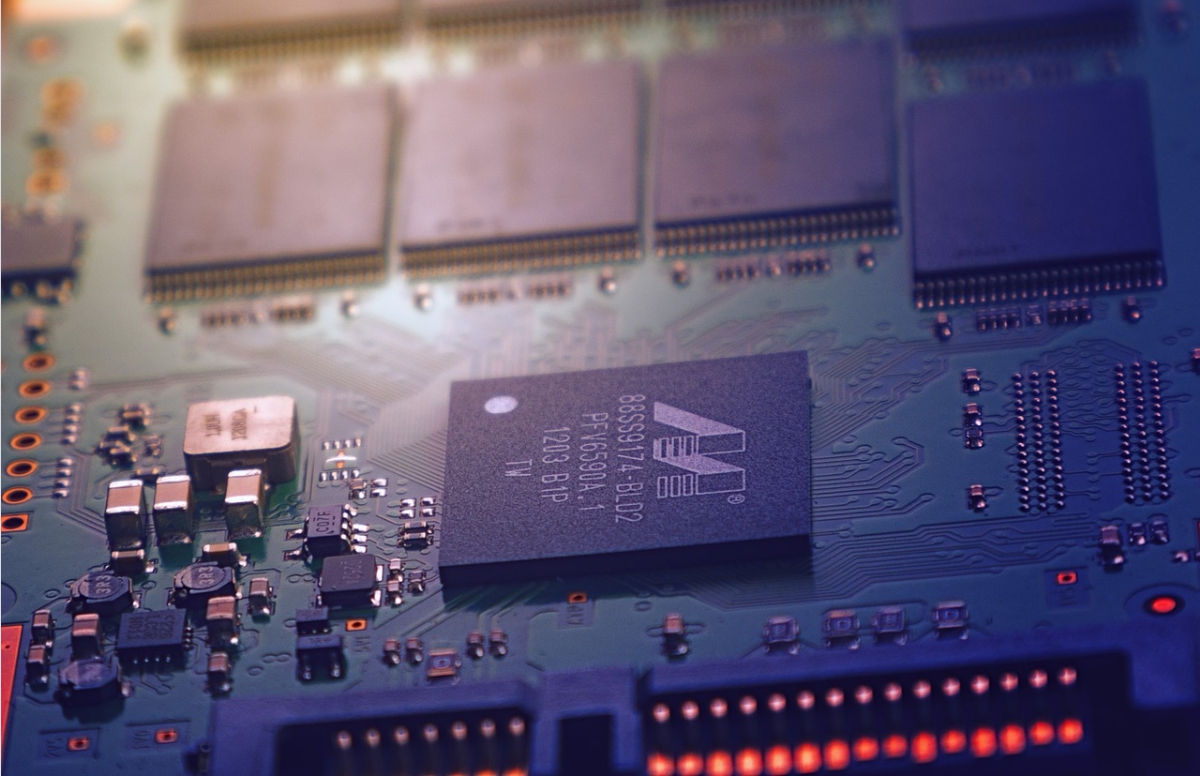 英特爾近日傳出計畫將把防毒掃描的程式轉向 GPU 處理，藉此降低功耗並提升 CPU 效能。 圖：翻攝自Pixabay