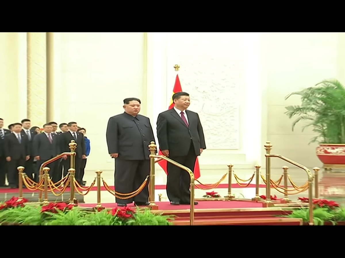 中朝兩國隨著金正恩上（3）月底的密訪中國而盡釋前嫌、重修舊好，北韓國家媒體說，習近平並在與金正恩會面時答應訪問平壤。 圖：翻攝自Youtube