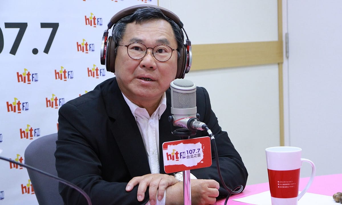 民進黨選對會召集人陳明文19日接受周玉蔻訪問。 圖：Hit Fm《蔻蔻早餐》製作單位提供