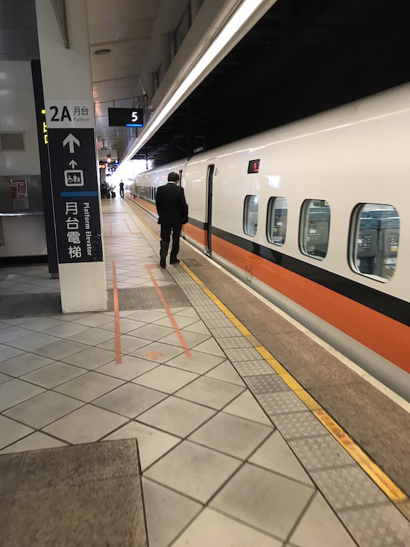 潘孟安指出，若高鐵南延，屏東縣府也將爭取高雄捷運延伸屏東。 圖：屏東縣政府/提供