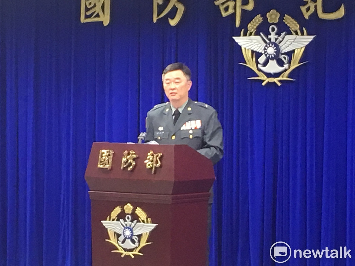 國防部作戰及計畫次長室聯合作戰處處長葉國輝指出，今年「漢光34號」演習規劃於5、6月份，區分「電腦輔助指揮所演習」與「實兵實彈演練」兩階段實施。 圖：黃韋銓/攝